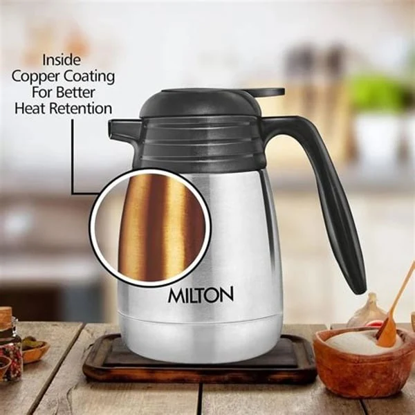 MILTON MILTON THERMOSTEEL CARAFE 600ML product image